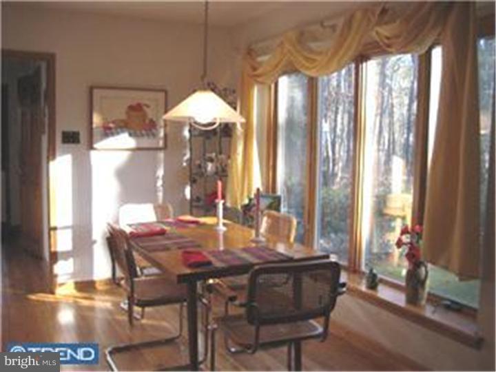 11 Bearhead Road Medford, NJ 08055 - Photo 3 of 23 Breakfast Room