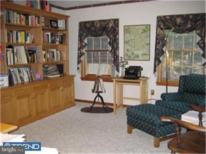 11 Bearhead Road Medford, NJ 08055 - Photo 6 of 23 Office / Study