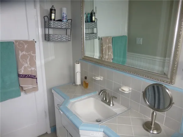 $515,000 | 1747 Valencia Avenue, San Bernardino, CA 92404