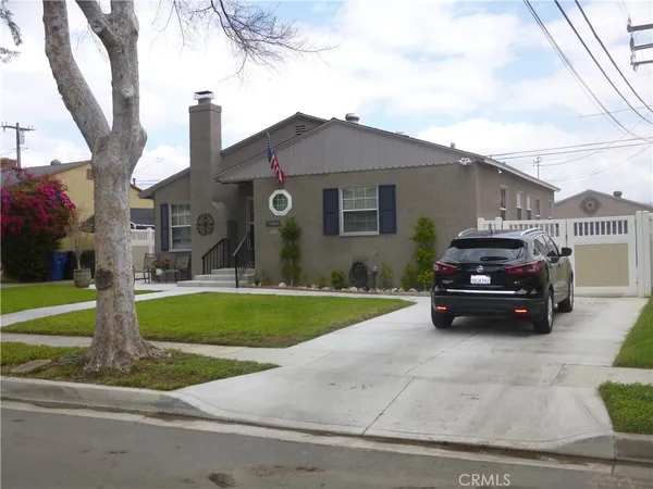 $515,000 | 1747 Valencia Avenue, San Bernardino, CA 92404