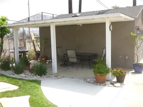 $515,000 | 1747 Valencia Avenue, San Bernardino, CA 92404