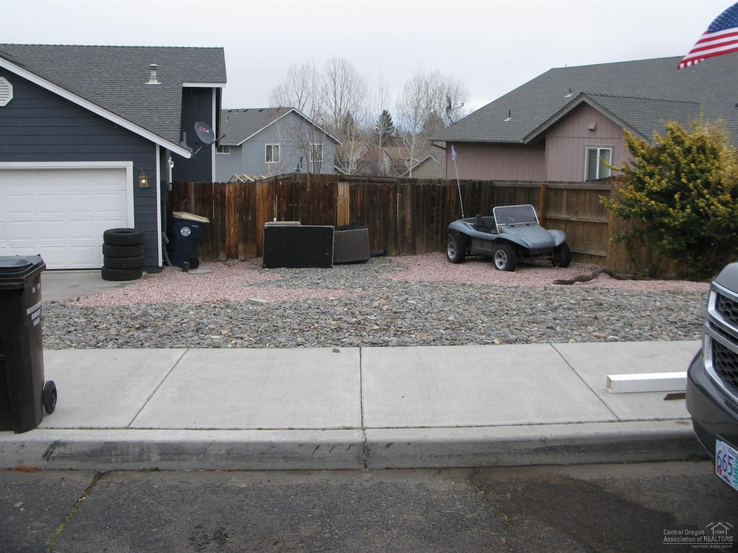 2408 Southwest 33rd Street Redmond, OR 97756 - Photo 4 of 12 Additional Photo