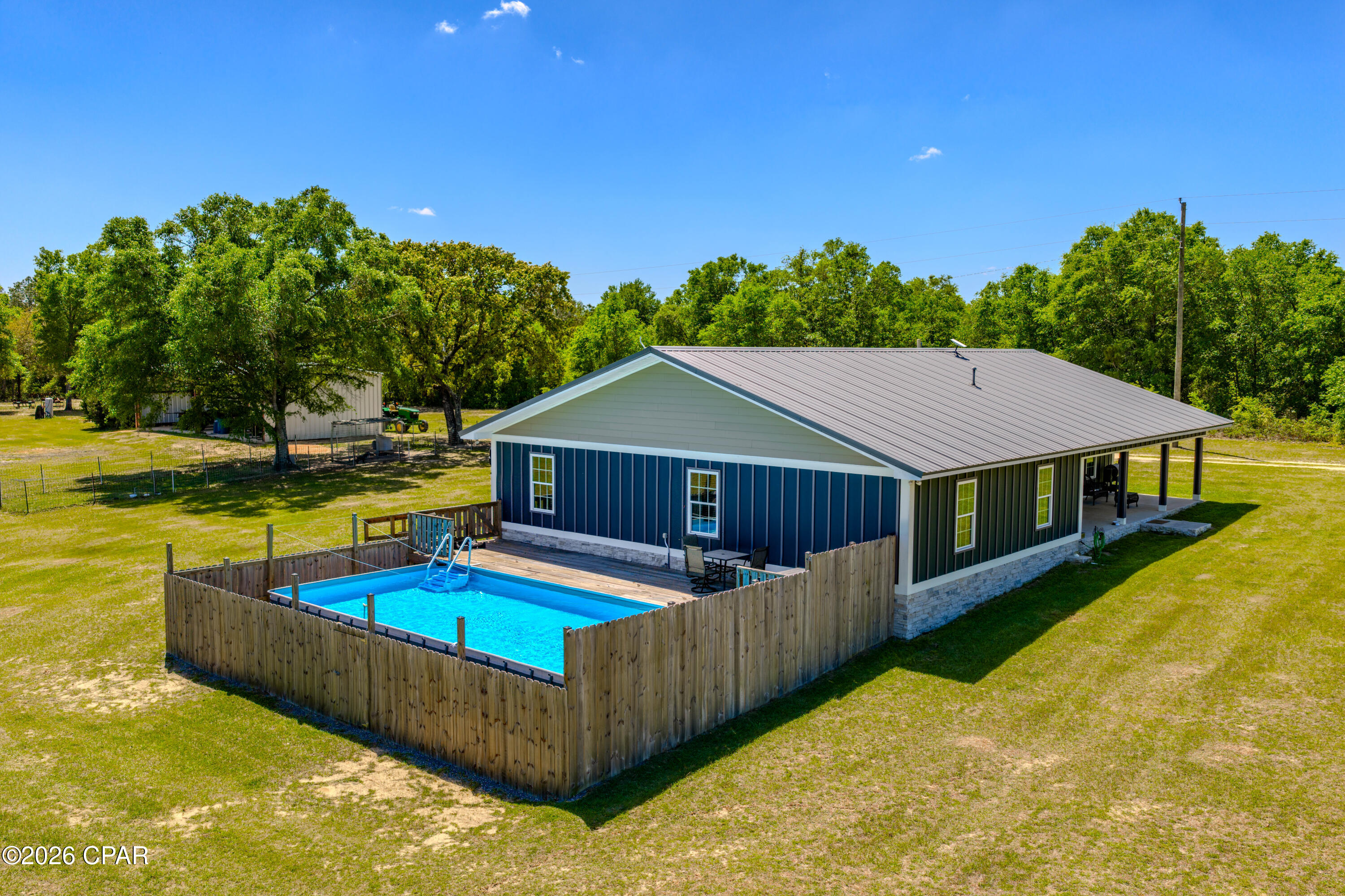 2089 Pike Pond Road Alford, FL 32420 - Photo 25 of 31