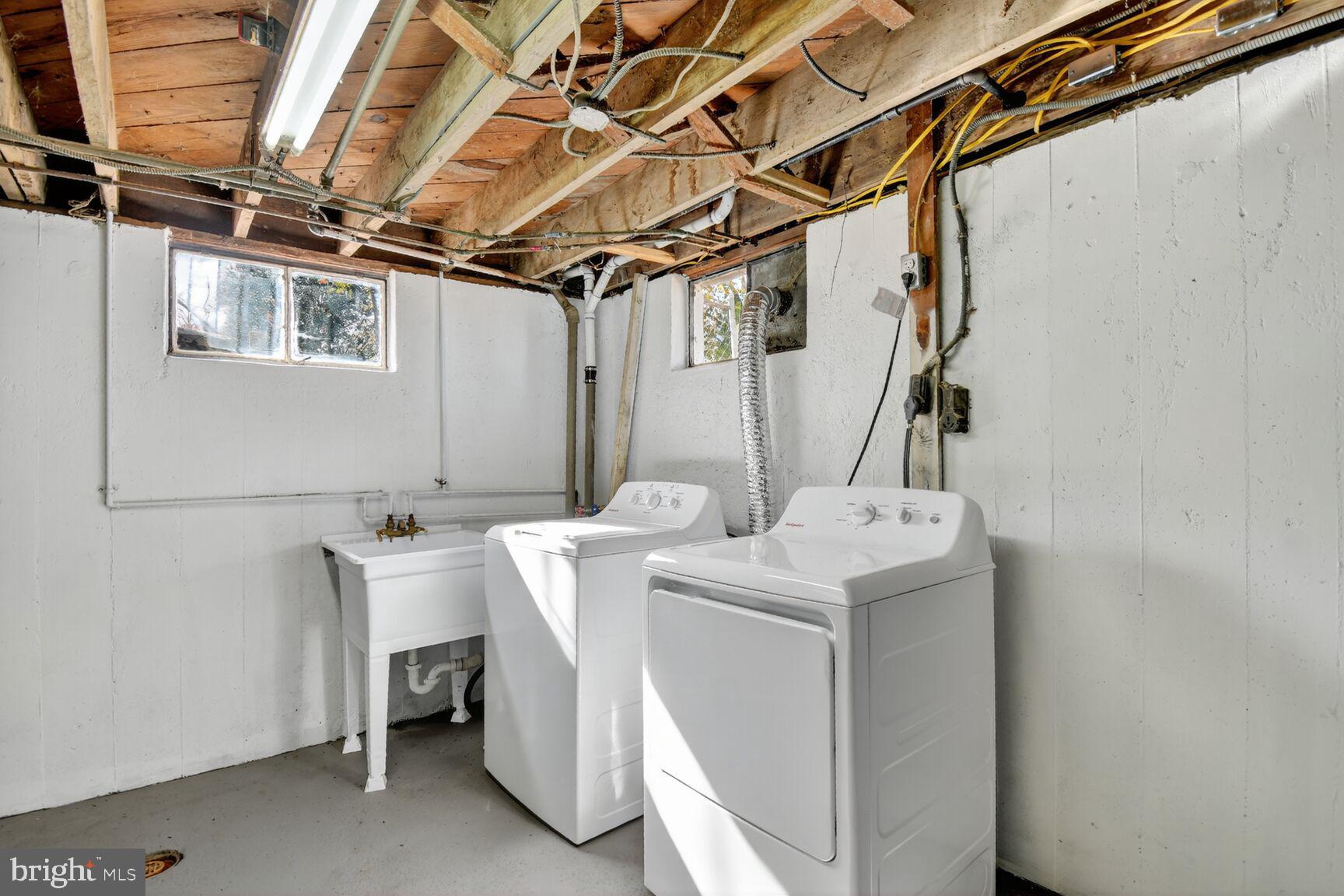 2814 Munson Street Silver Spring, MD 20902 - Photo 20 of 21 a utility room with dryer and washer