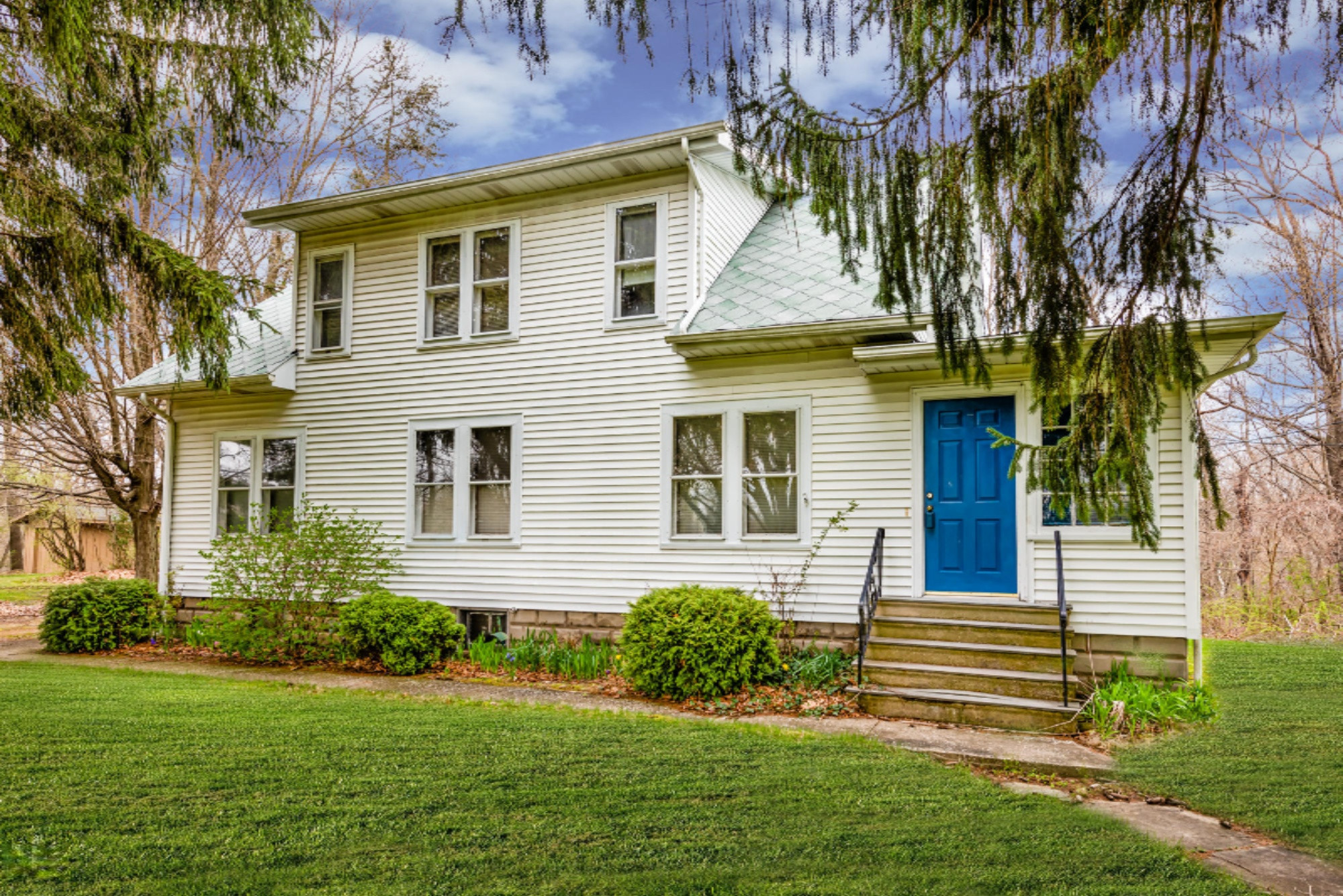 4276 Scottdale Road St. Joseph, MI 49085 - Photo 1 of 26 Scottdale-101