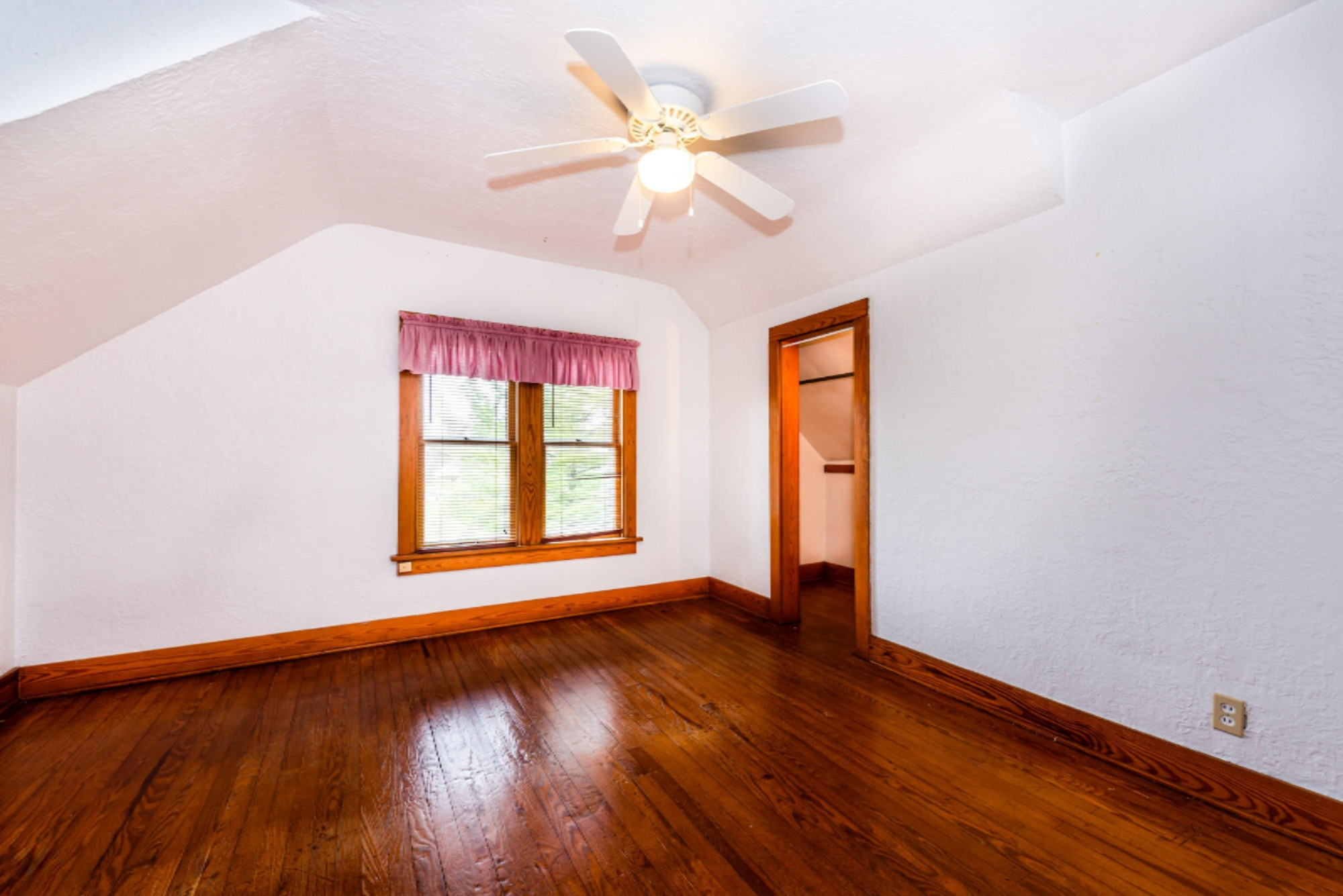 4276 Scottdale Road St. Joseph, MI 49085 - Photo 14 of 26 Scottdale-114