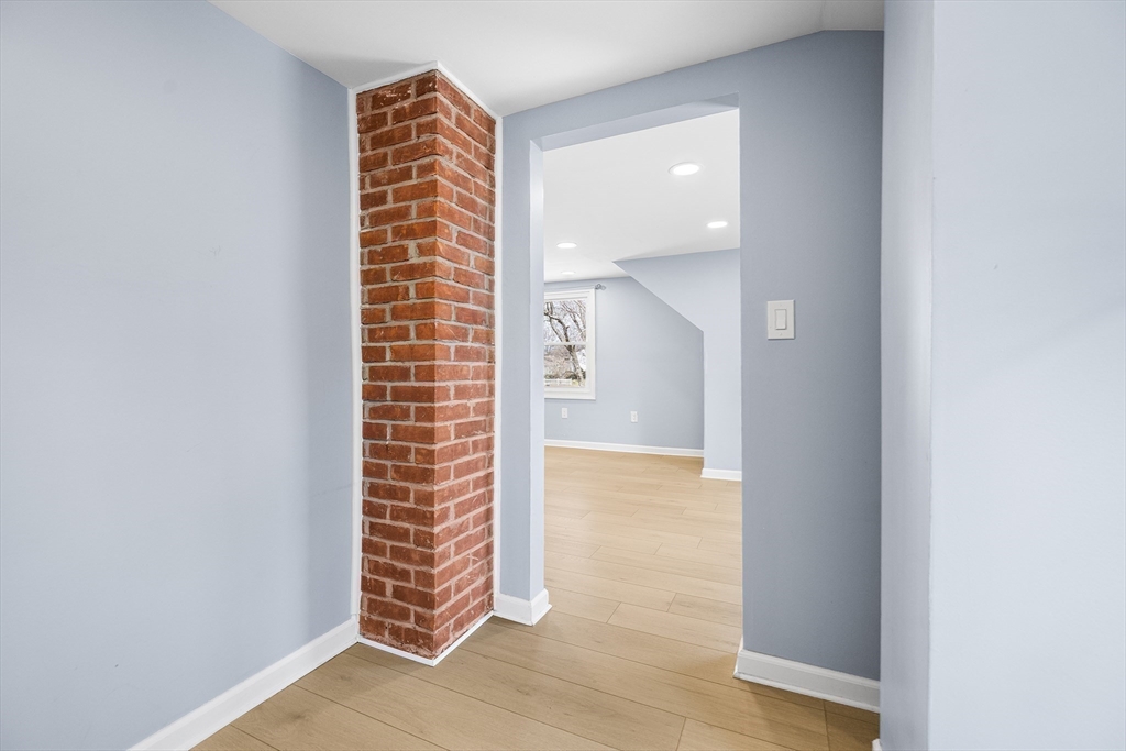 53 Pidgeon Drive Springfield, MA 01119 - Photo 22 of 36