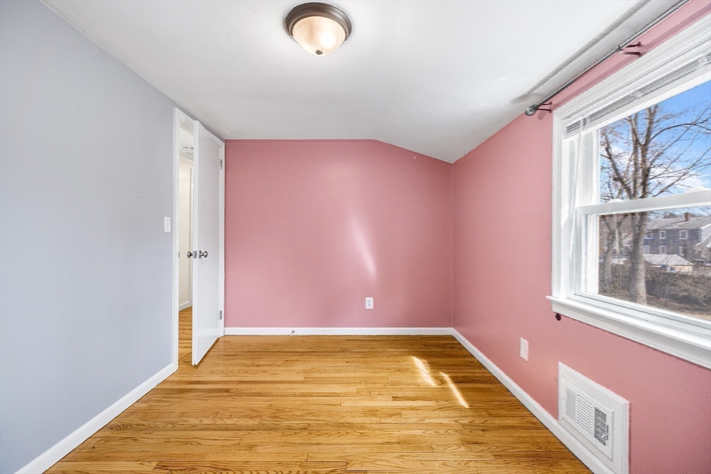 53 Pidgeon Drive Springfield, MA 01119 - Photo 26 of 36