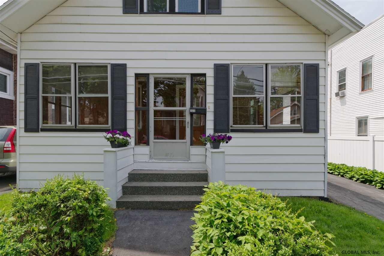 322 Spring Avenue Troy, NY 12180 - Photo 4 of 30 Photo 4