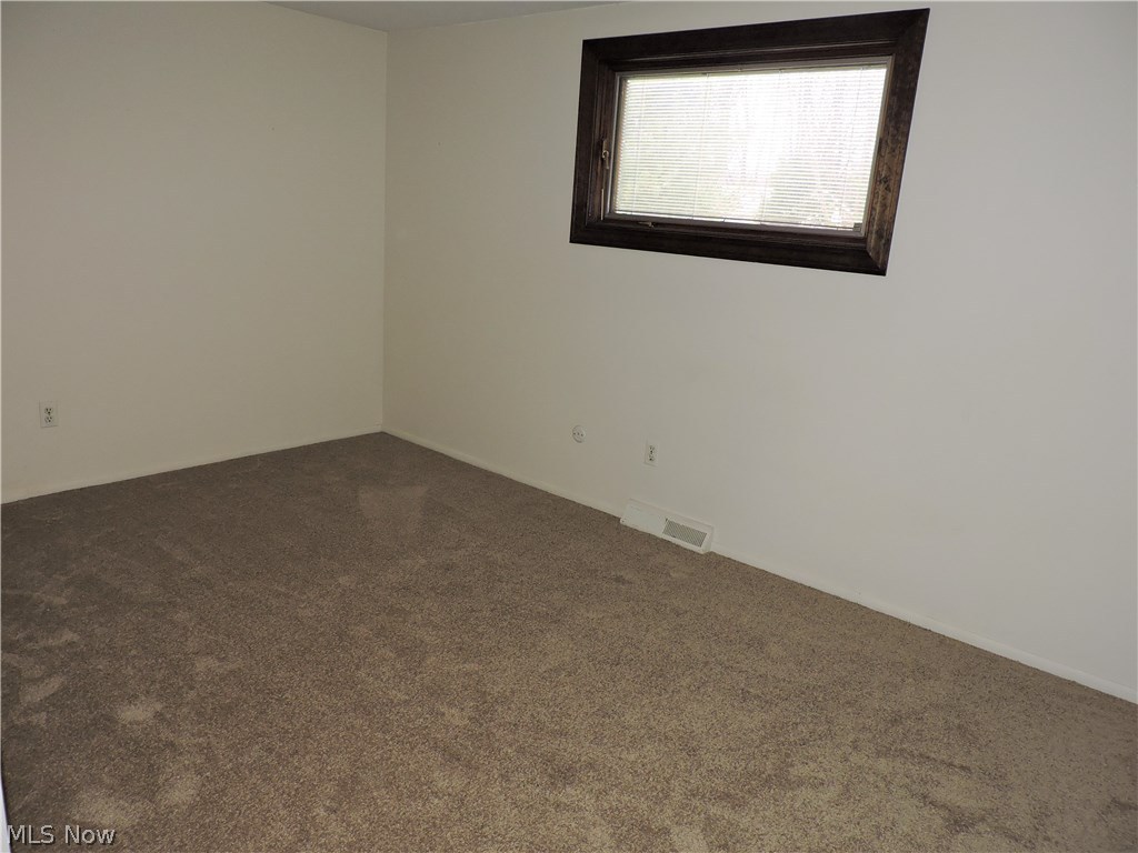 9485 Fair Road Strongsville, OH 44149 - Photo 10 of 17 Gallery Image 10