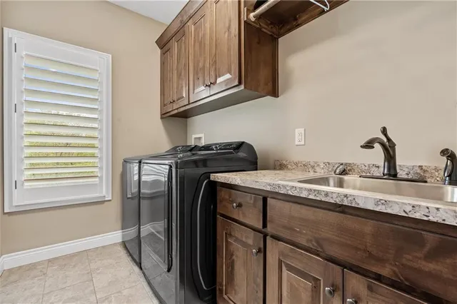 $1,975,000 | 7803 Northeast 160th Terrace, Smithville, MO 64089