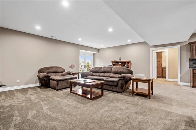 $1,975,000 | 7803 Northeast 160th Terrace, Smithville, MO 64089