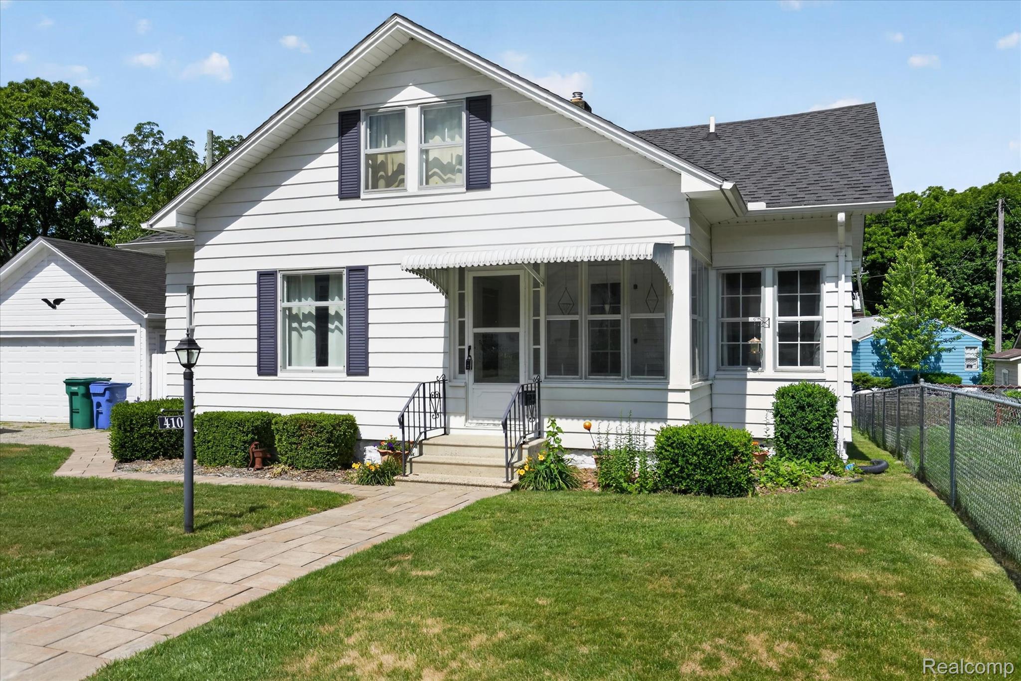 410 South Center Street Howell, MI 48843 - Photo 47 of 47 04-410-S-Center-St-Howell-MI-48843-WindowStill.jpg
