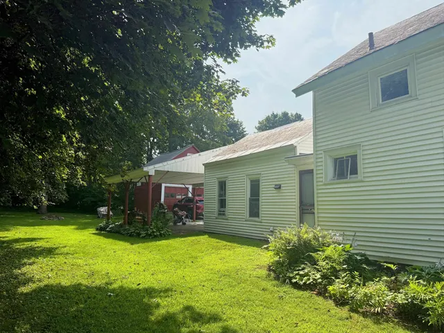 $245,000 | 209 Grove Street, Bennington, VT 05201