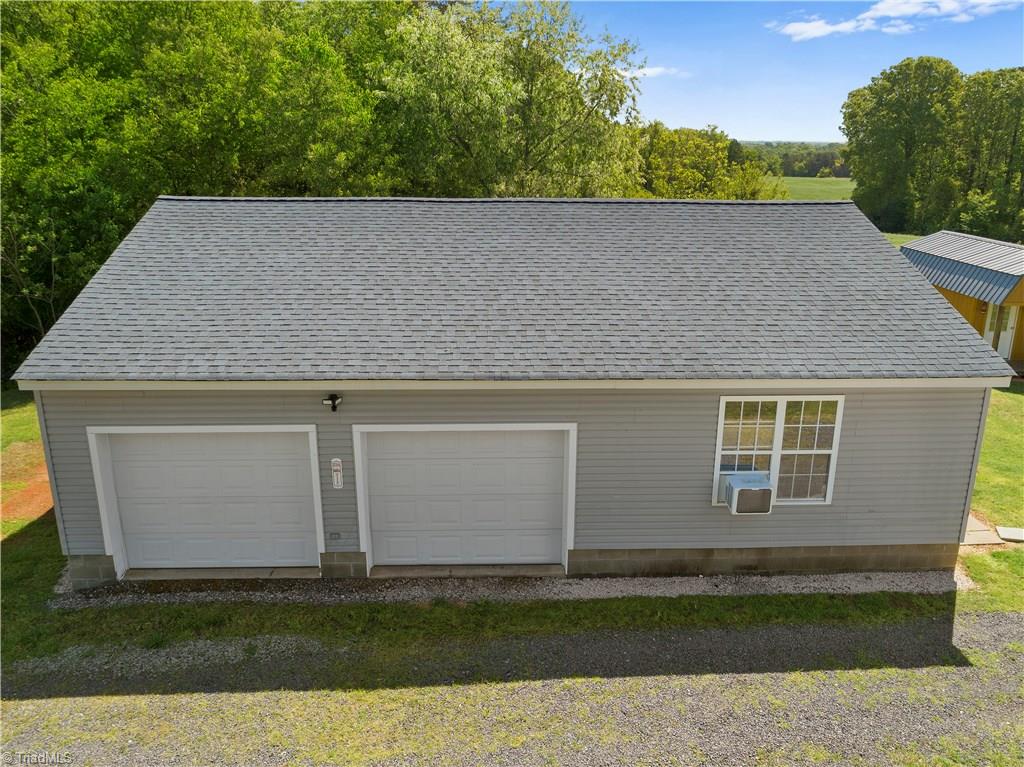 310 Butler Mill Road Harmony, NC 28634 - Photo 4 of 26 Gallery Image 4