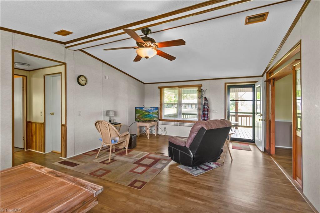 310 Butler Mill Road Harmony, NC 28634 - Photo 8 of 26 Gallery Image 8