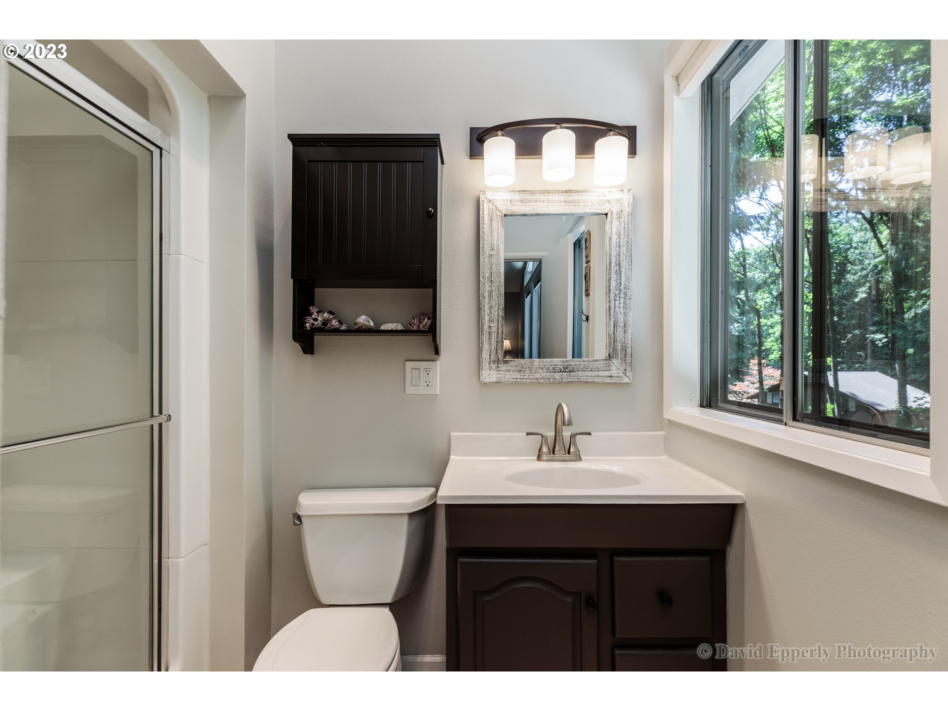 74426 Laurel Wood Road Rainier, OR 97048 - Photo 13 of 32 Bathroom, Attached