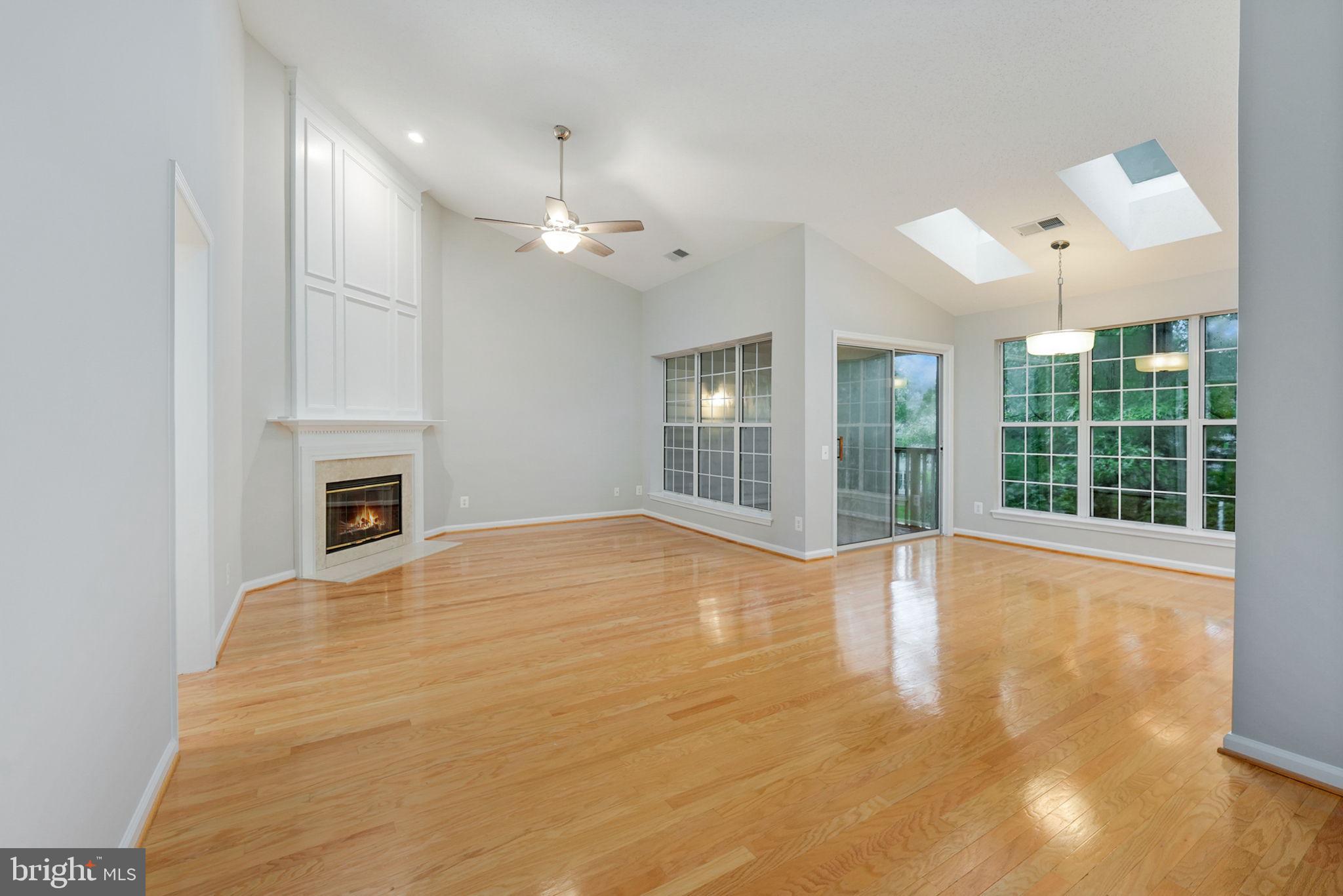 8234 Winstead Place Manassas, VA 20109 - Photo 2 of 21