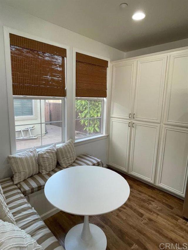 2207 Corte Anacapa Chula Vista, CA 91914 - Photo 7 of 22 a living room with furniture and a window