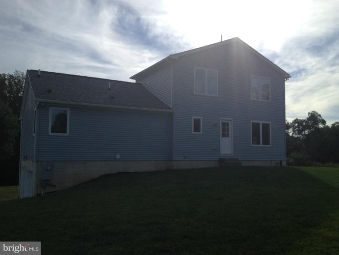8521 Gue Road Damascus, MD 20872 - Photo 2 of 22 Exterior (Rear)