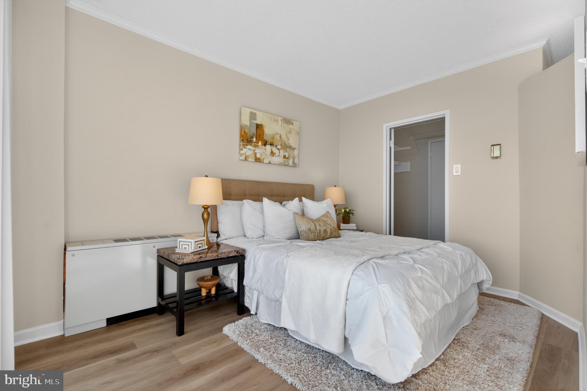 4141 North Henderson Road, Unit 1209 Arlington, VA 22203 - Photo 14 of 44 Comfortable sleeping area