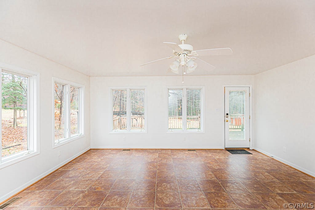 3219 Cooley Road Gum Spring, VA 23065 - Photo 8 of 41