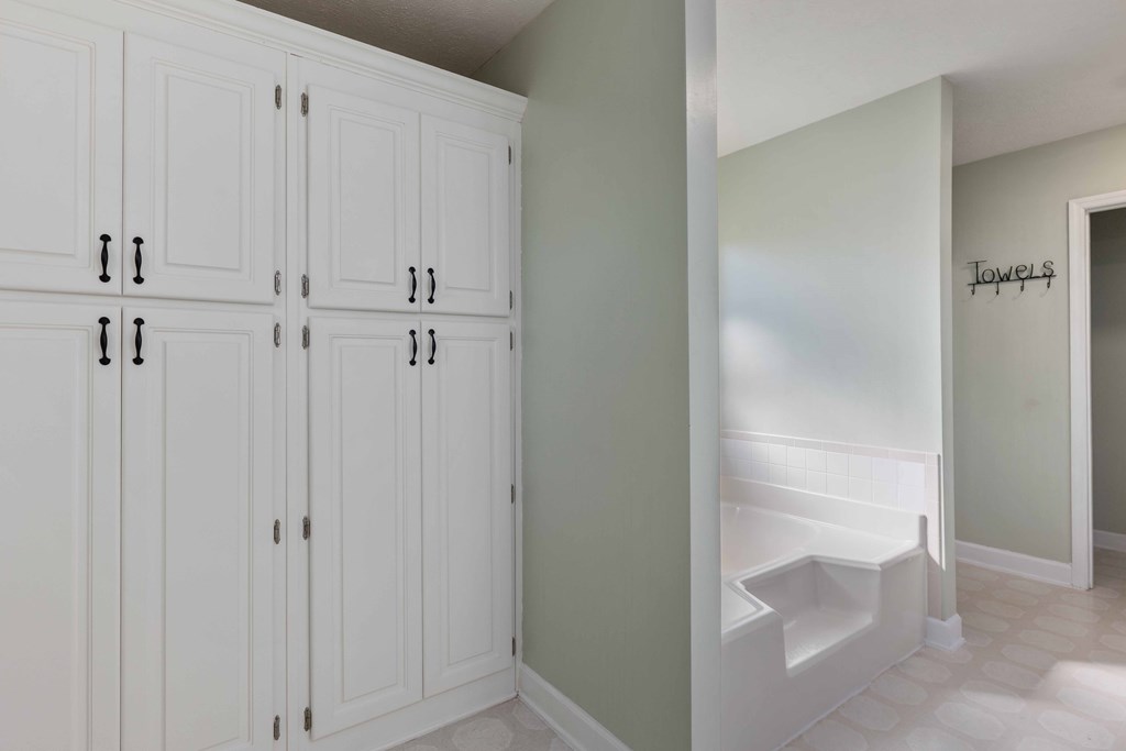 54 Waterford Drive Cataula, GA 31804 - Photo 17 of 25