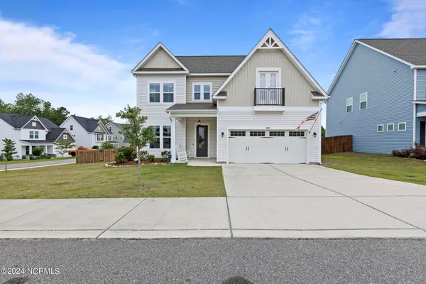 $490,000 | 907 West Arboria Drive, Hampstead, NC 28443