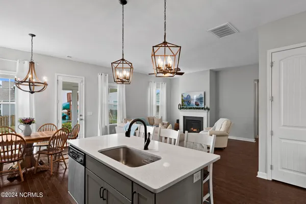 $490,000 | 907 West Arboria Drive, Hampstead, NC 28443