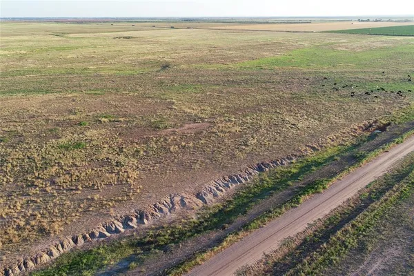 $833,000 | 11000 County Road 110 West, Vernon, TX 76384