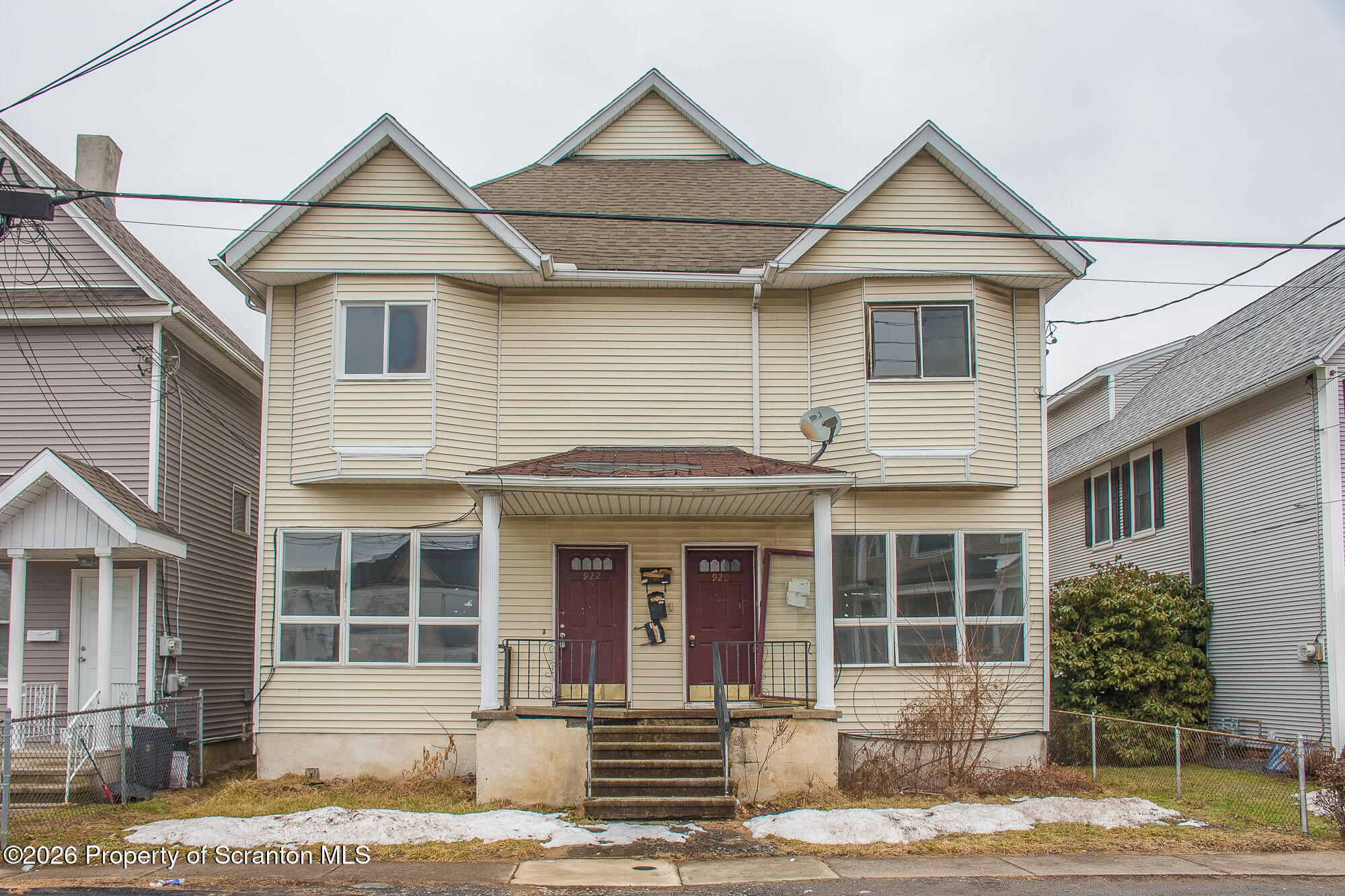 922 West Elm Street Scranton, PA 18504 - Photo 2 of 29 a front view of a house with garden