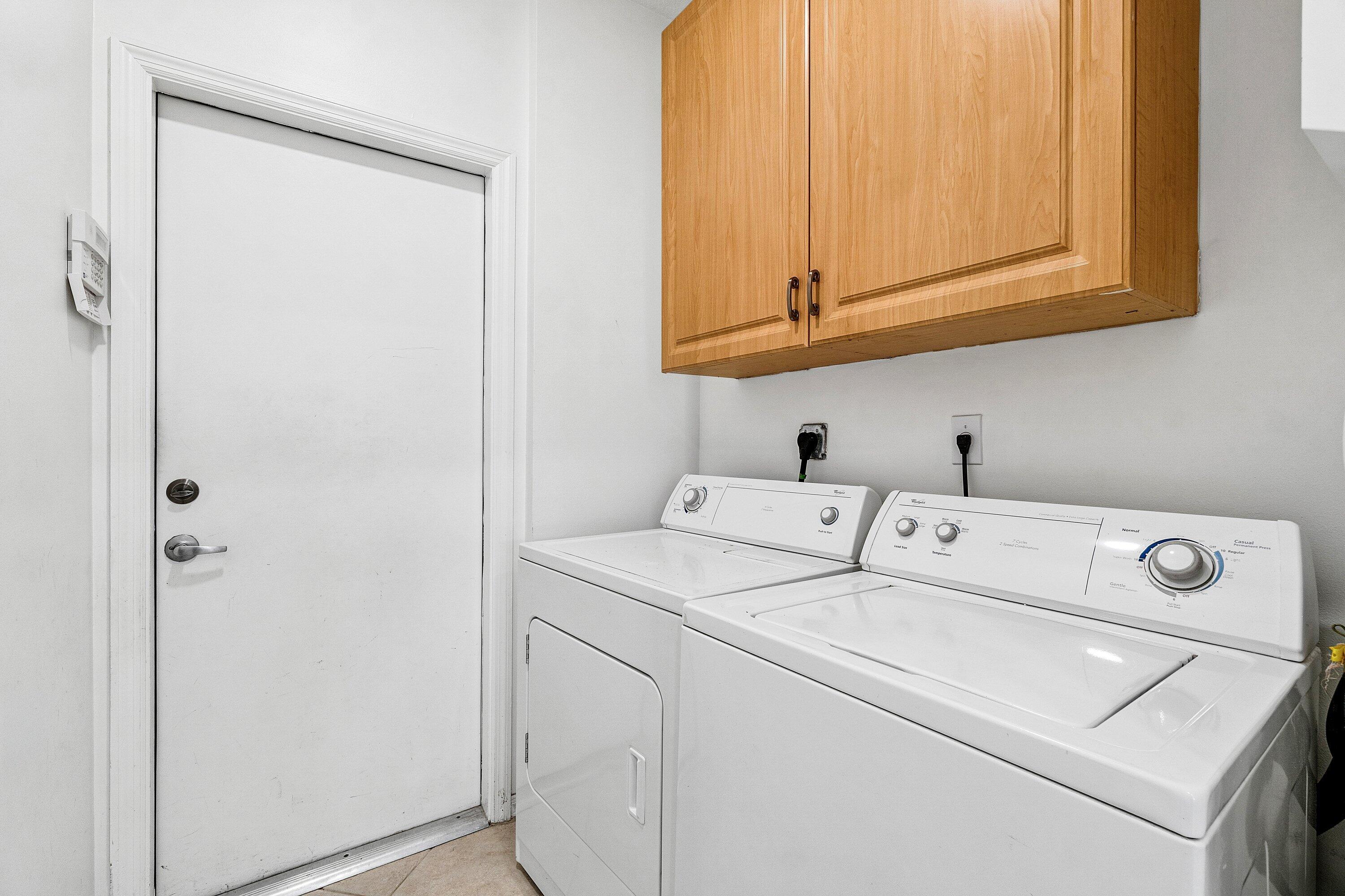 139 Coconut Key Lane Delray Beach, FL 33484 - Photo 12 of 32 laundry