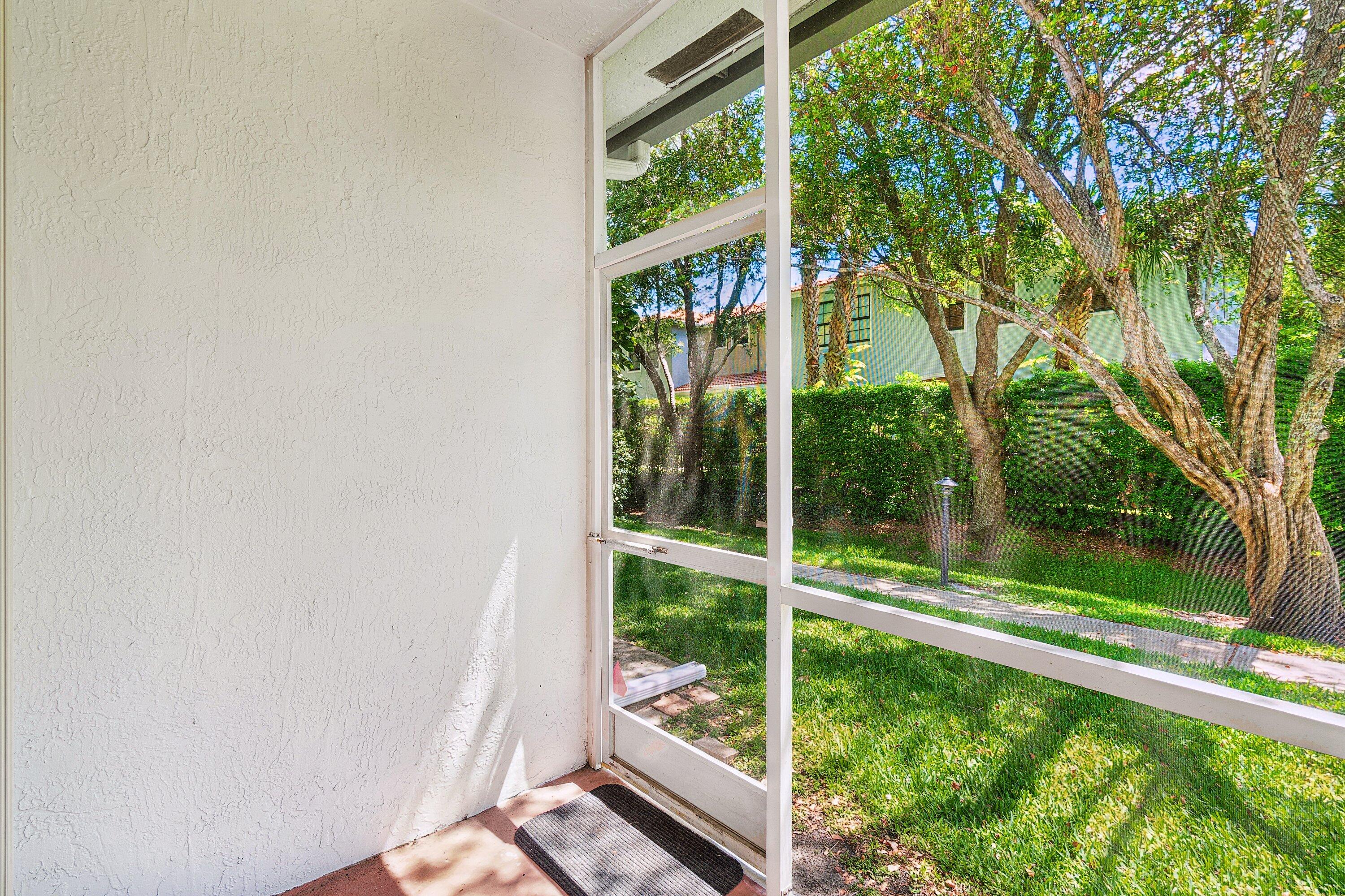 139 Coconut Key Lane Delray Beach, FL 33484 - Photo 28 of 32 035-139CoconutKeyLane-DelrayBeach-FL-334