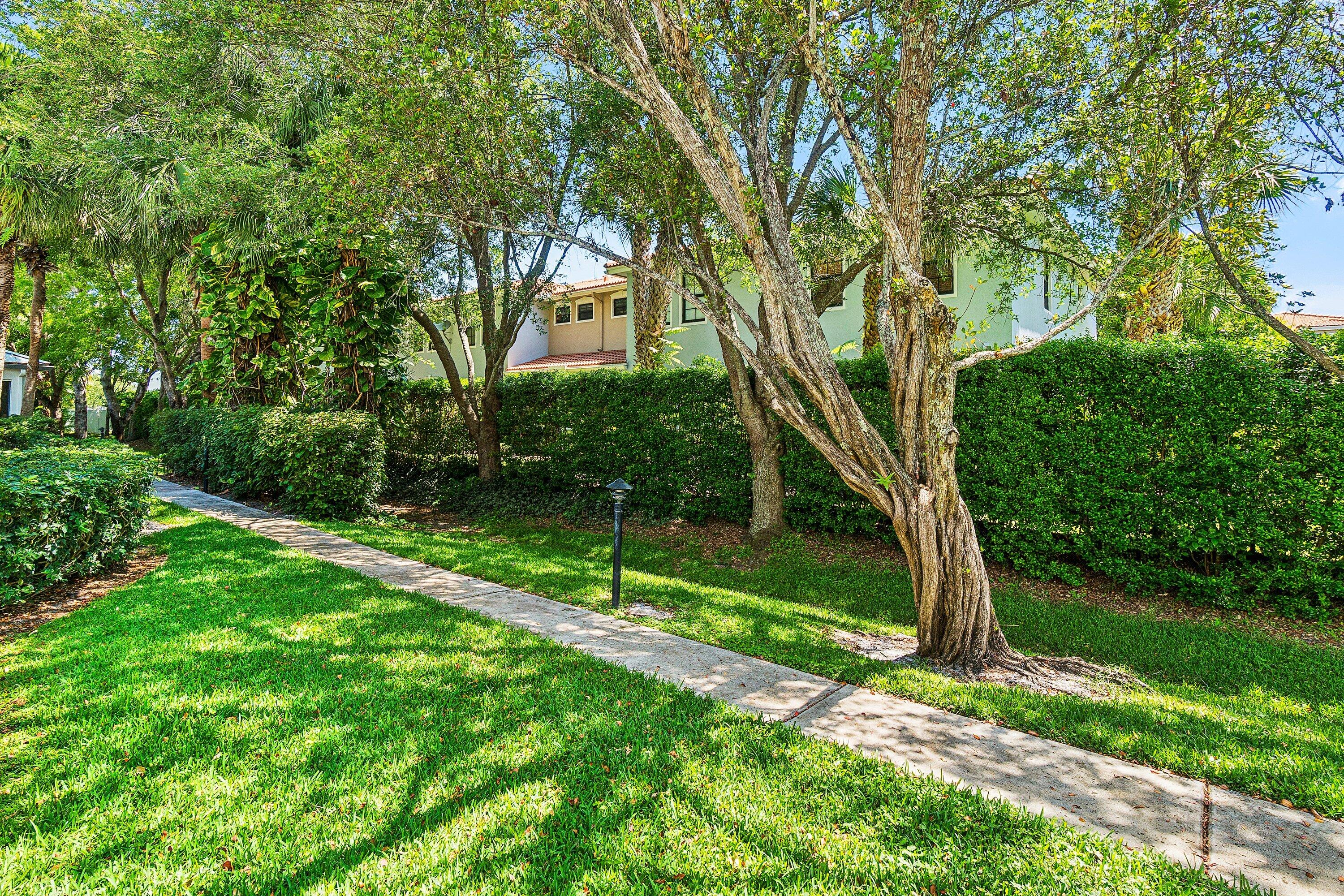 139 Coconut Key Lane Delray Beach, FL 33484 - Photo 31 of 32 038-139CoconutKeyLane-DelrayBeach-FL-334