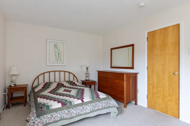 $330,000 | K5 Stonehedge Drive, Unit K5, South Burlington, VT 05403