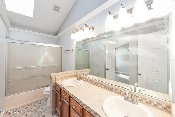 $235,000 | 19 Buttonwood Drive, Jackson, TN 38305