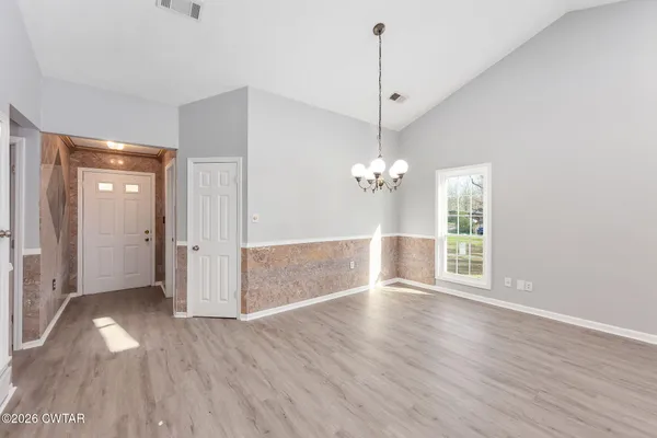 $235,000 | 19 Buttonwood Drive, Jackson, TN 38305