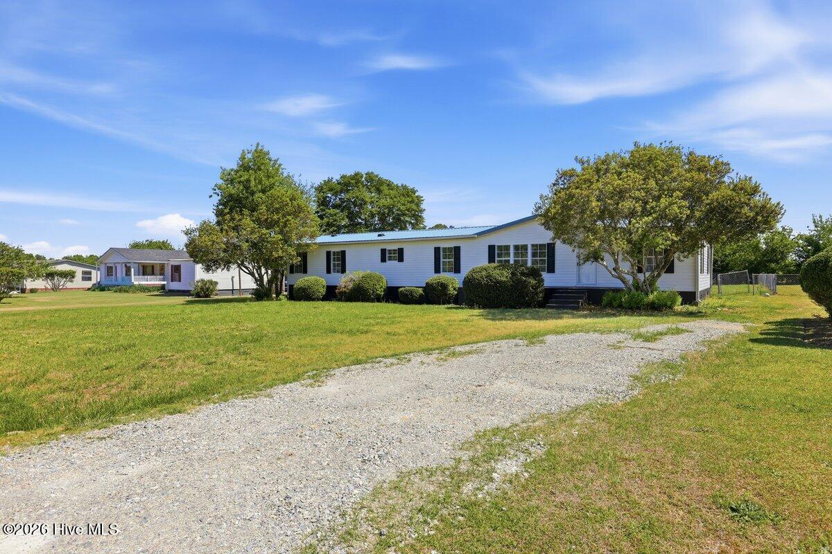 114 Duck Ridge Drive Pikeville, NC 27863 - Photo 2 of 36 114 Duck Ridge Dr-2