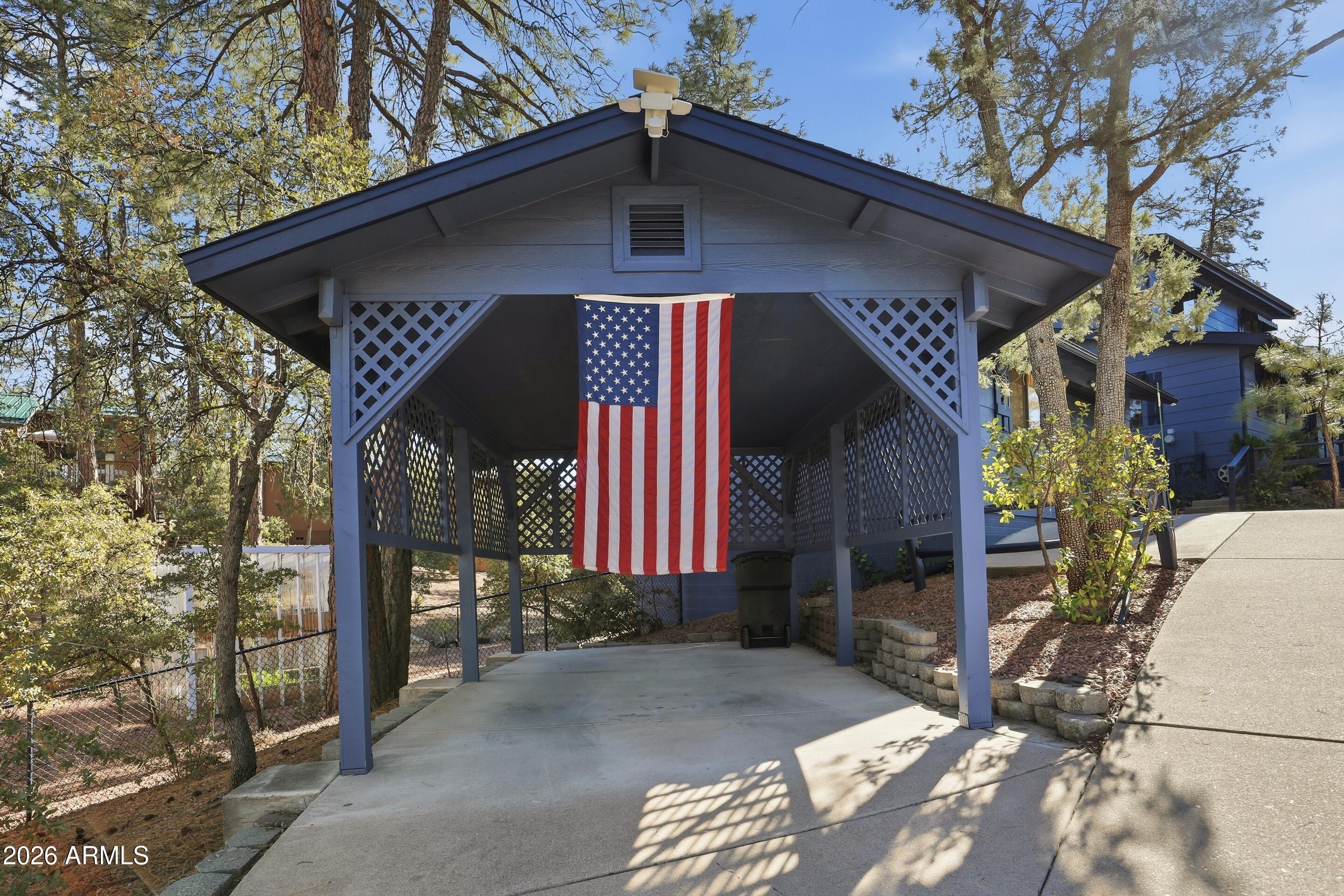 201 North McLane Road Payson, AZ 85541 - Photo 33 of 42 a front view of a house with a yard