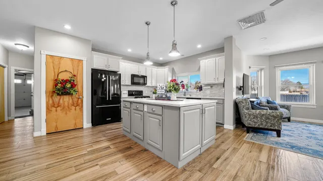 $879,000 | 648 Pineneedle Court, Grand Junction, CO 81506