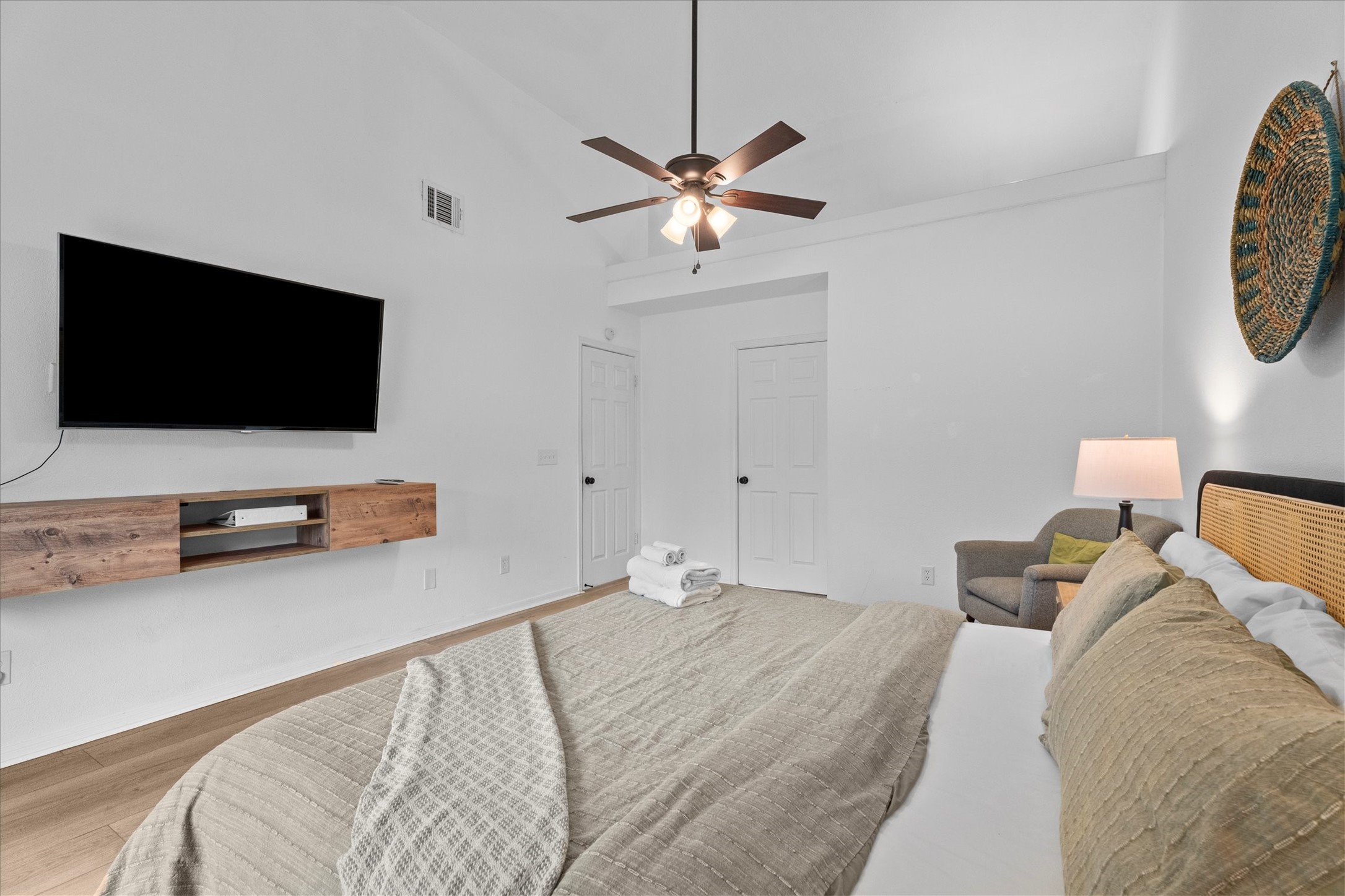 503 Alley Court Spring, TX 77388 - Photo 41 of 48 a bedroom with a bed and a flat screen tv