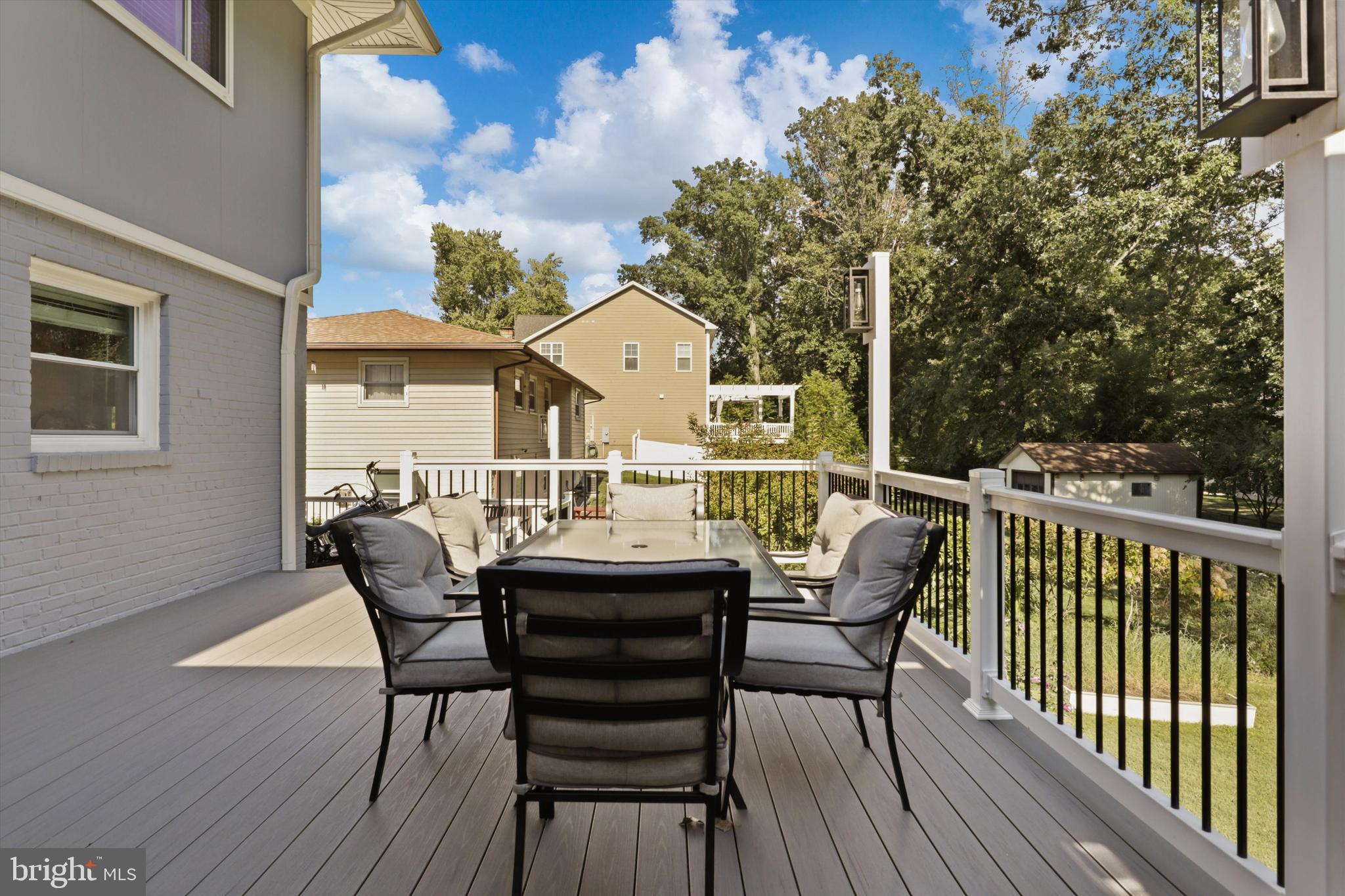 614 Kingsley Road Southwest Vienna, VA 22180 - Photo 22 of 68 Gallery Image 22