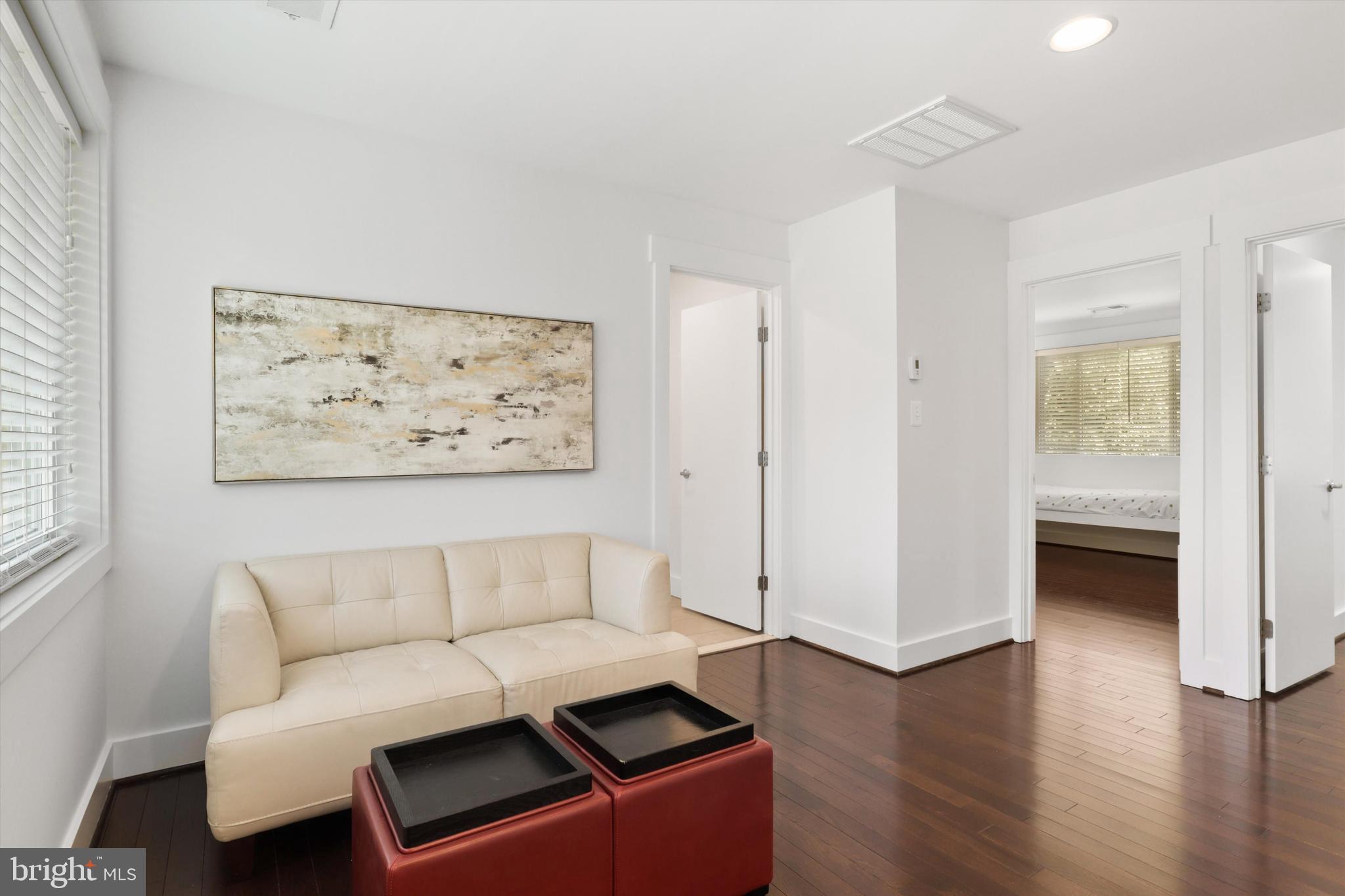 614 Kingsley Road Southwest Vienna, VA 22180 - Photo 36 of 68 Gallery Image 36