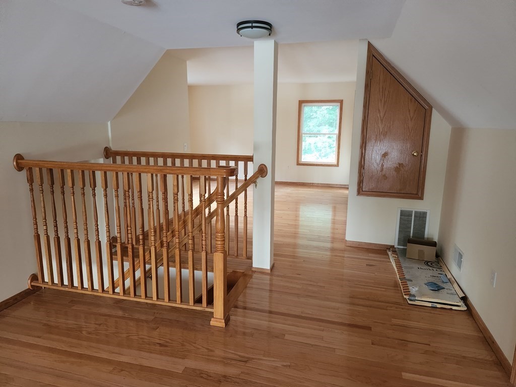 37 Spring Street Lunenburg, MA 01462 - Photo 11 of 17