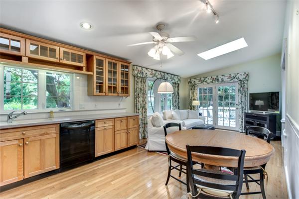 666 Webster Street Needham, MA 02492 - Photo 16 of 30 Gallery Image 16