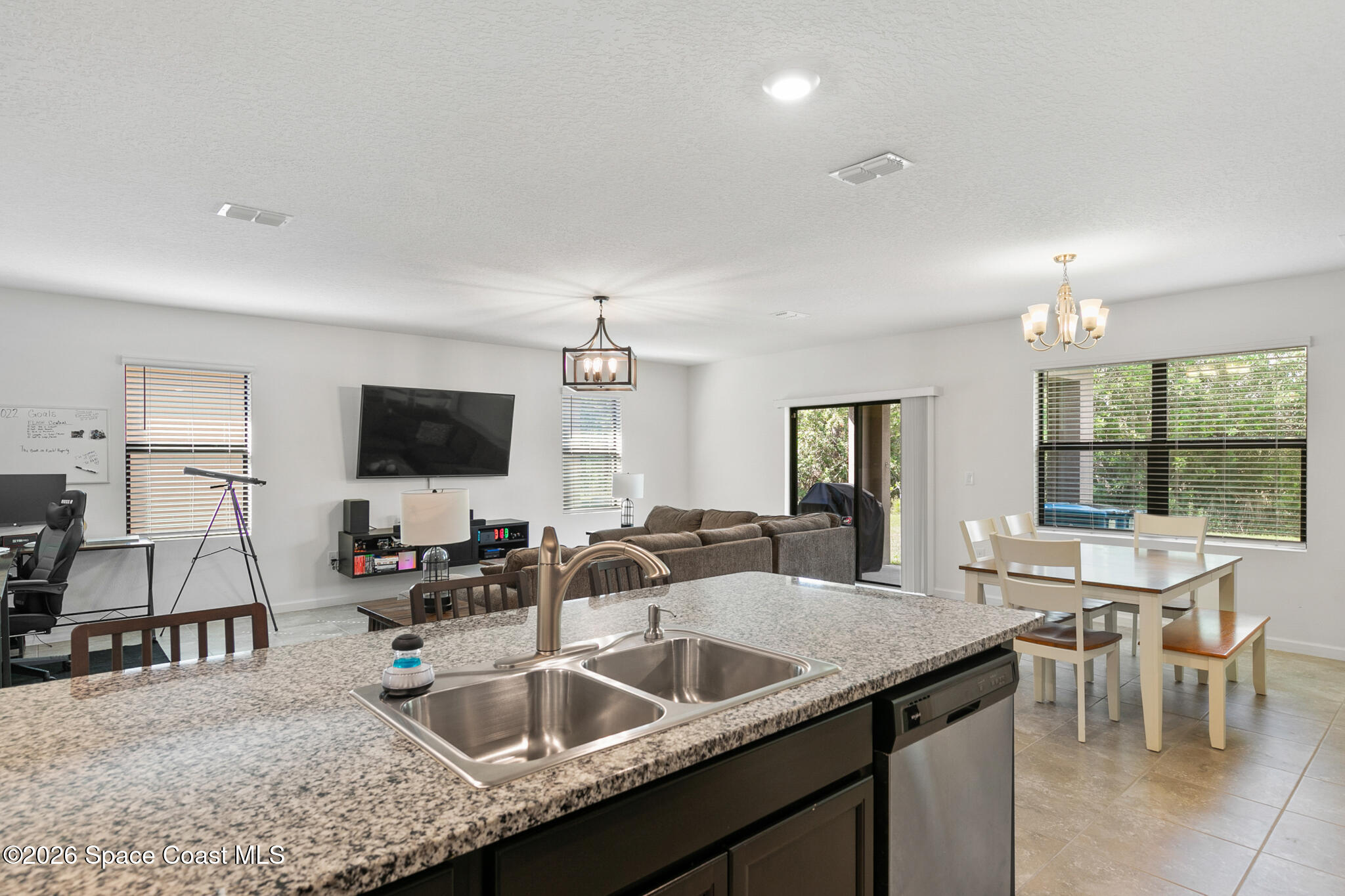 840 Old Country Rd S East Palm Bay, FL 32909 - Photo 23 of 49 IMG_7674