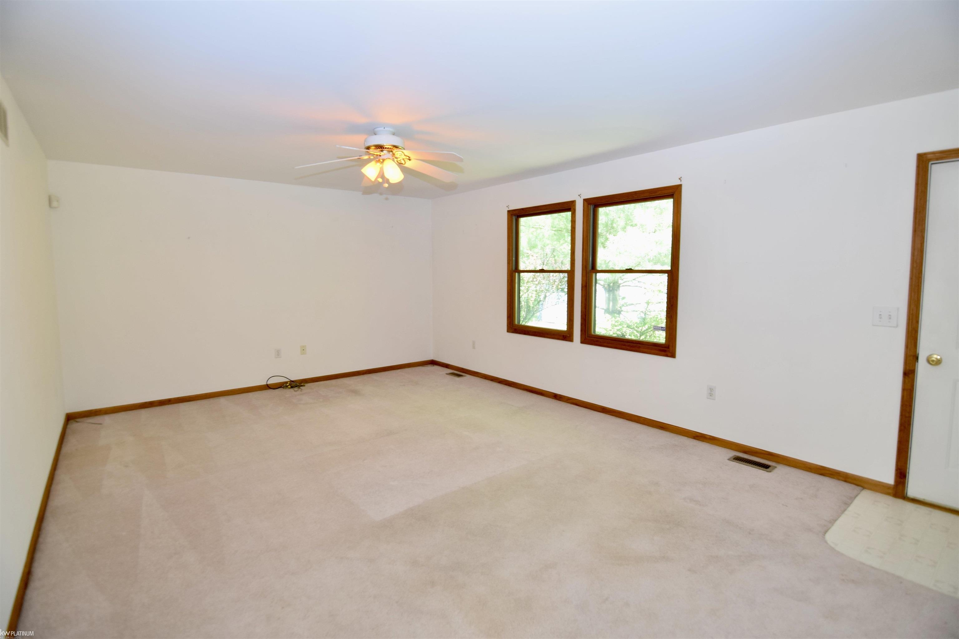 9581 Sparling Road Goodells, MI 48027 - Photo 6 of 27