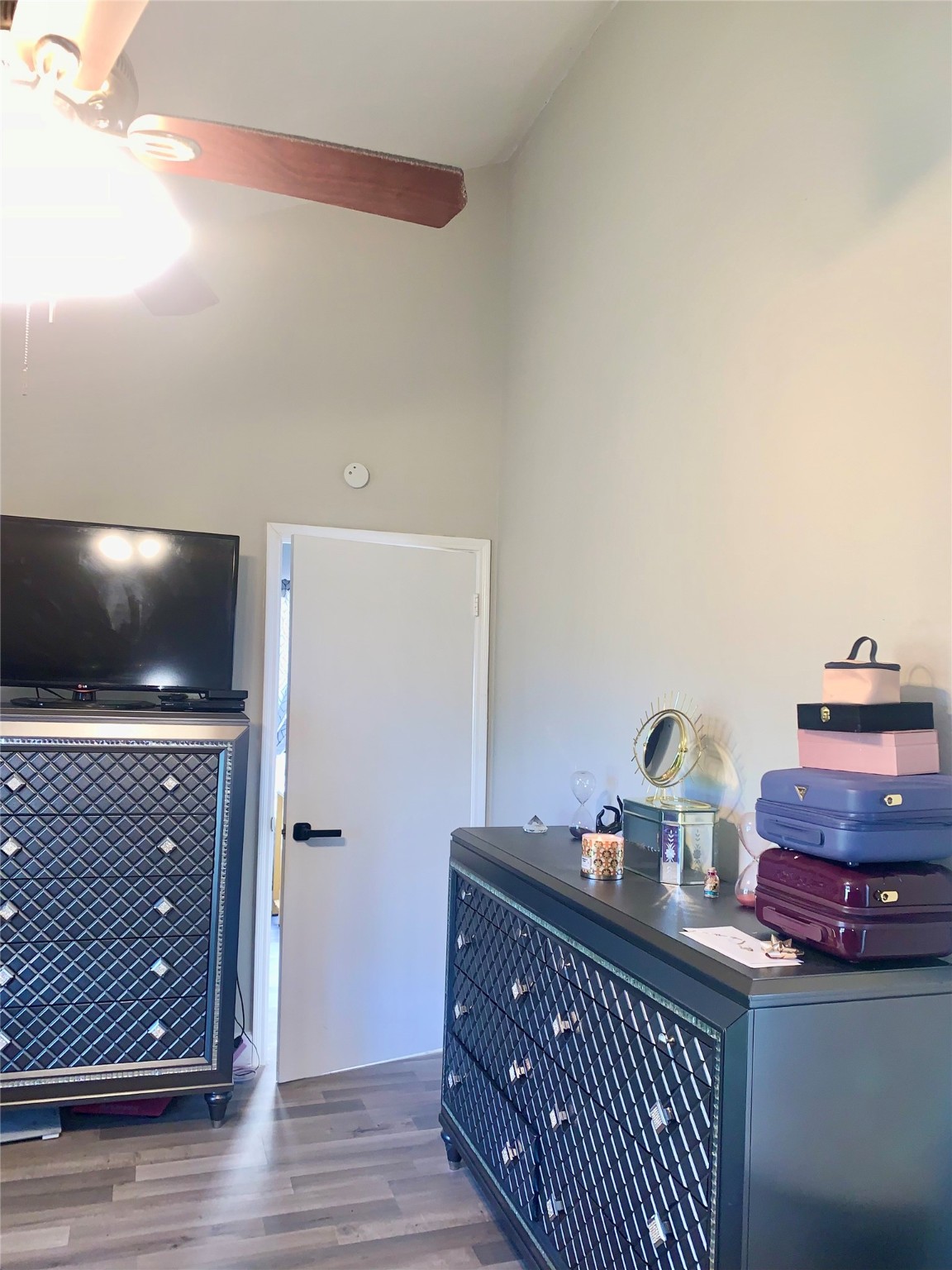 4807 Forest Court Baytown, TX 77521 - Photo 12 of 32 Master bedroom accommodates large furniture