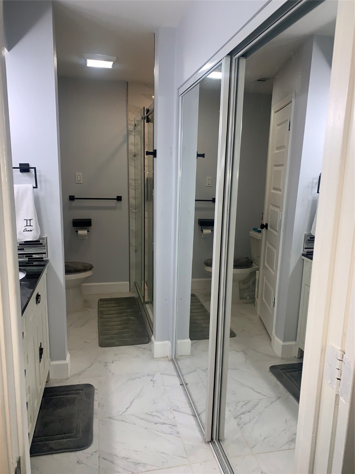 4807 Forest Court Baytown, TX 77521 - Photo 15 of 32 Additional updates include large barn-style sliding glass door and granite countertops