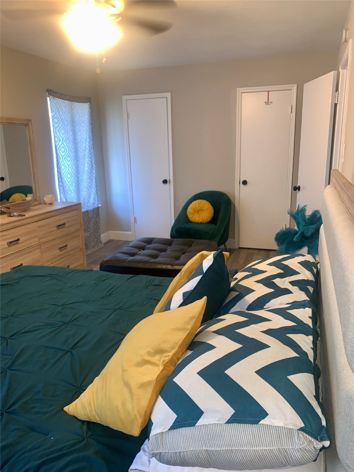 4807 Forest Court Baytown, TX 77521 - Photo 23 of 32 Third bedroom accommodates large furniture